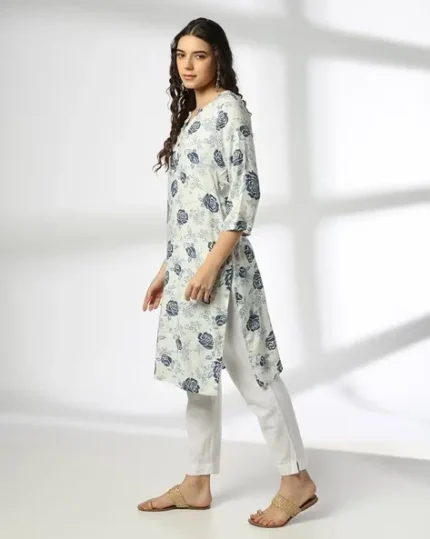 Women Floral Print Straight Kurta